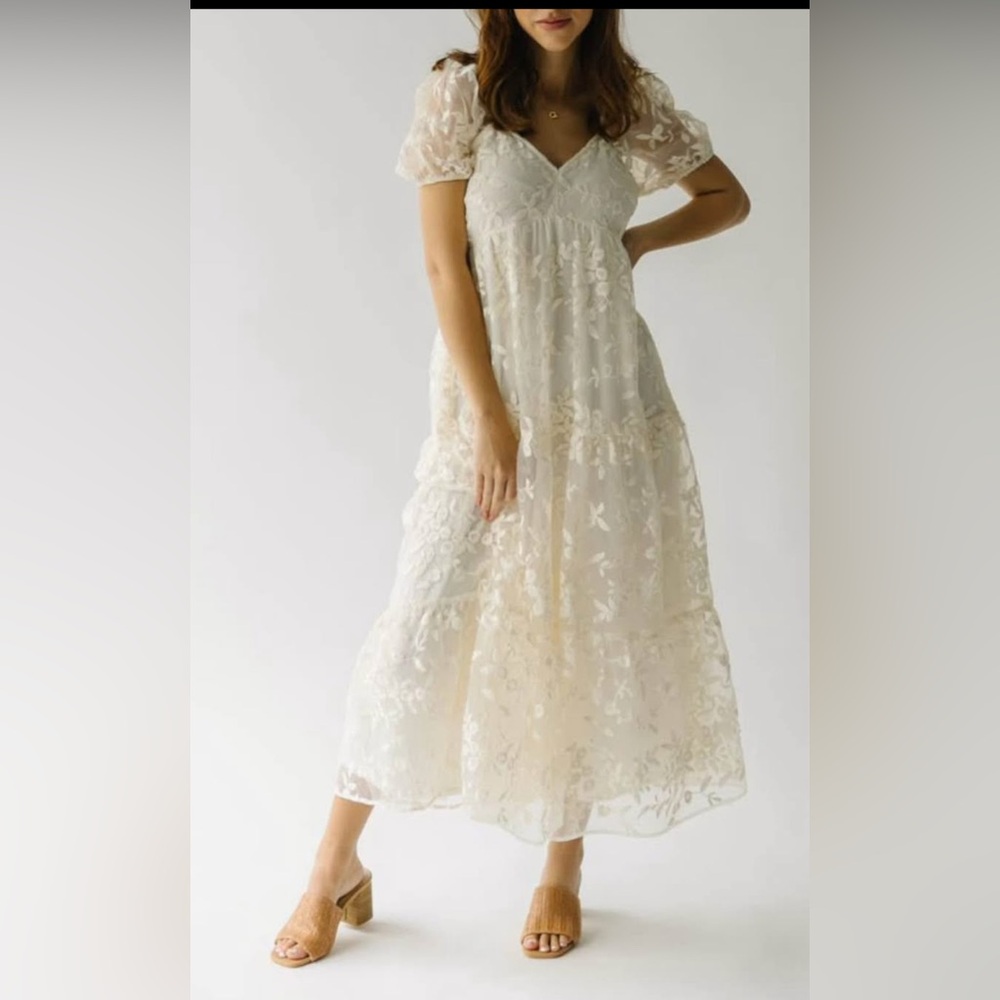 Baevely Ivory Embroidered Midi Dress XL